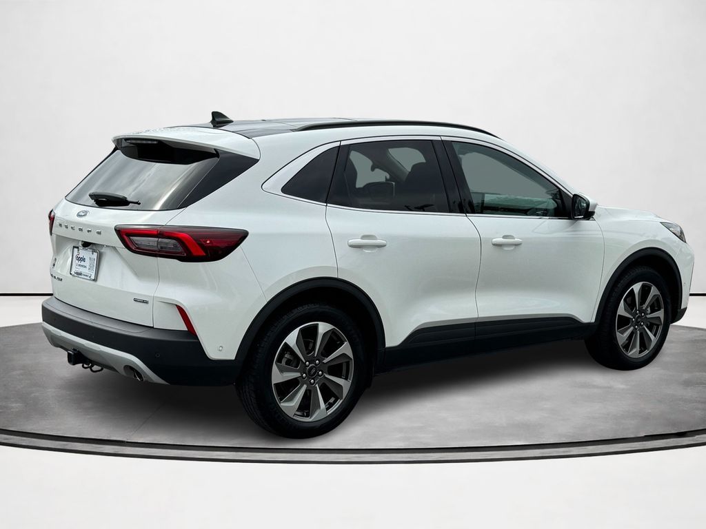 2023 Ford Escape Platinum