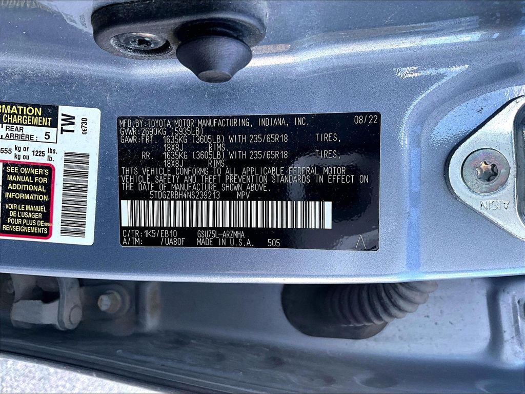 View vehicle photo 6