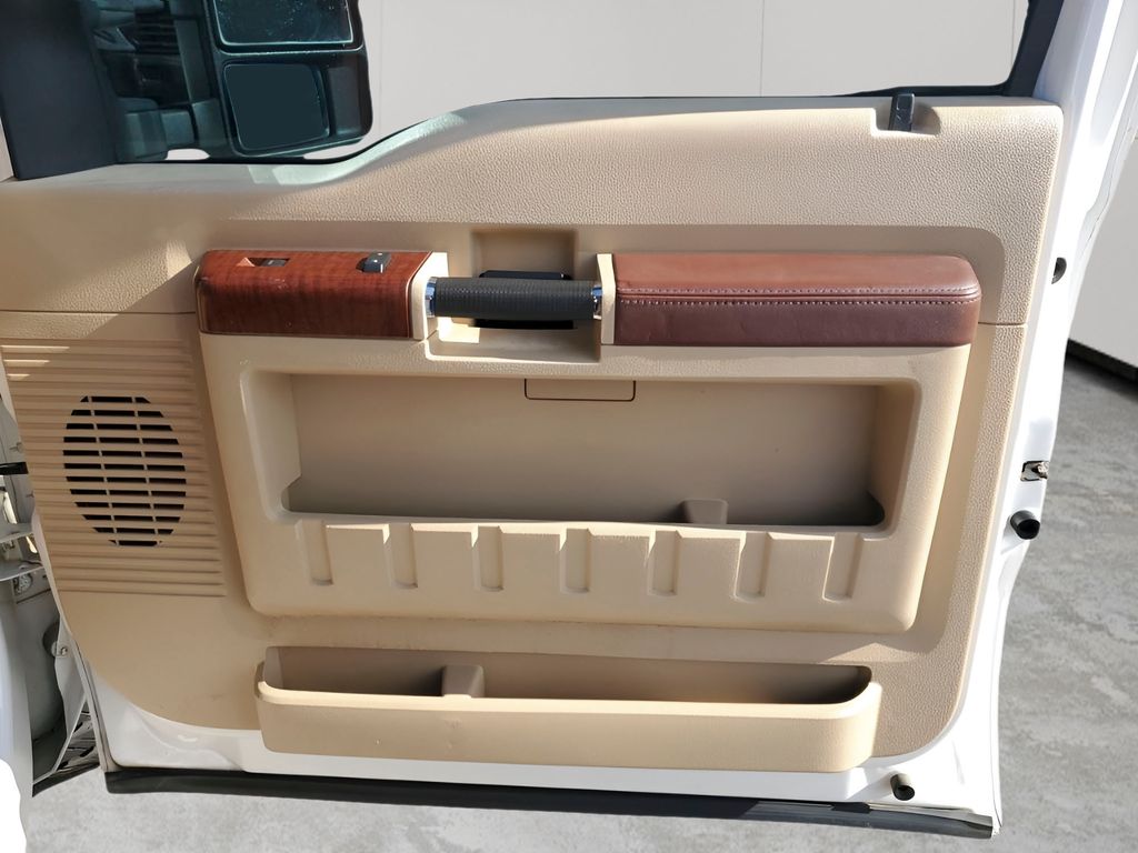 Used Car 2014 Ford F-250sd  King Ranch For Sale Under $30,000 In Austin, Texas