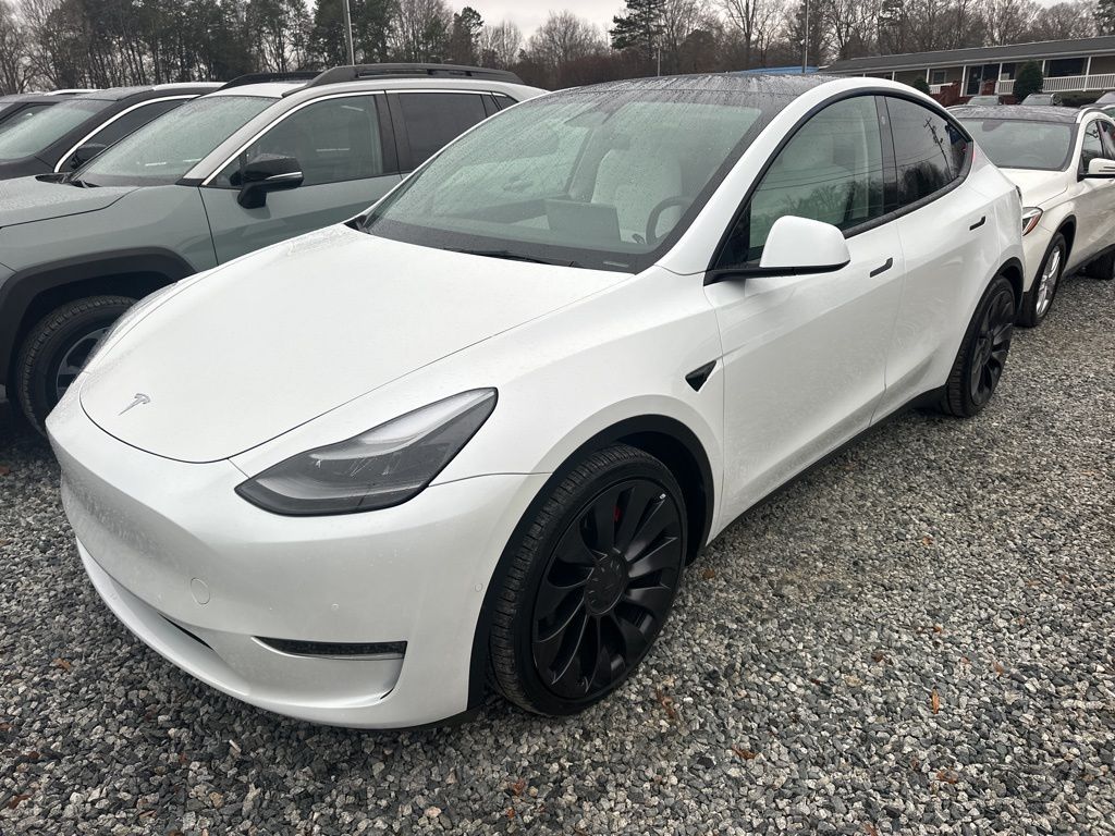 2022 Tesla Model Y Performance's photo
