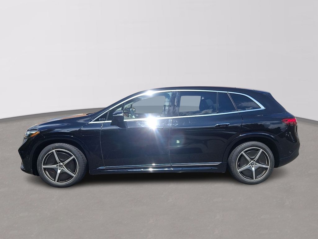 Thumbnail: 2023 Mercedes-Benz EQS - 7