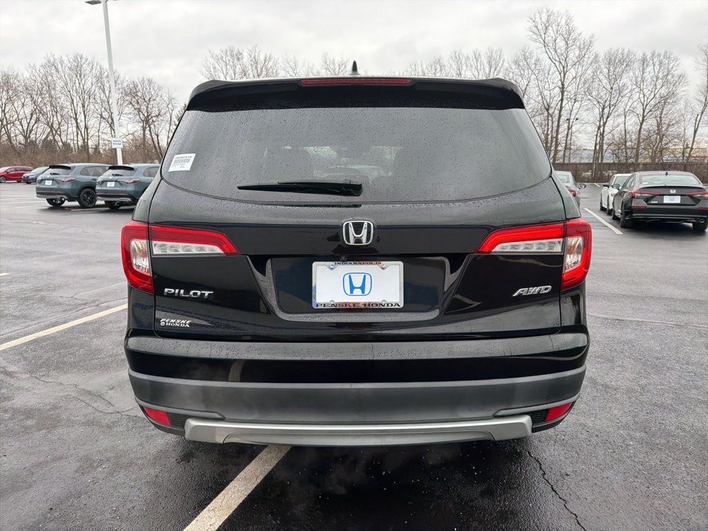 Thumbnail: 2019 Honda Pilot - 4