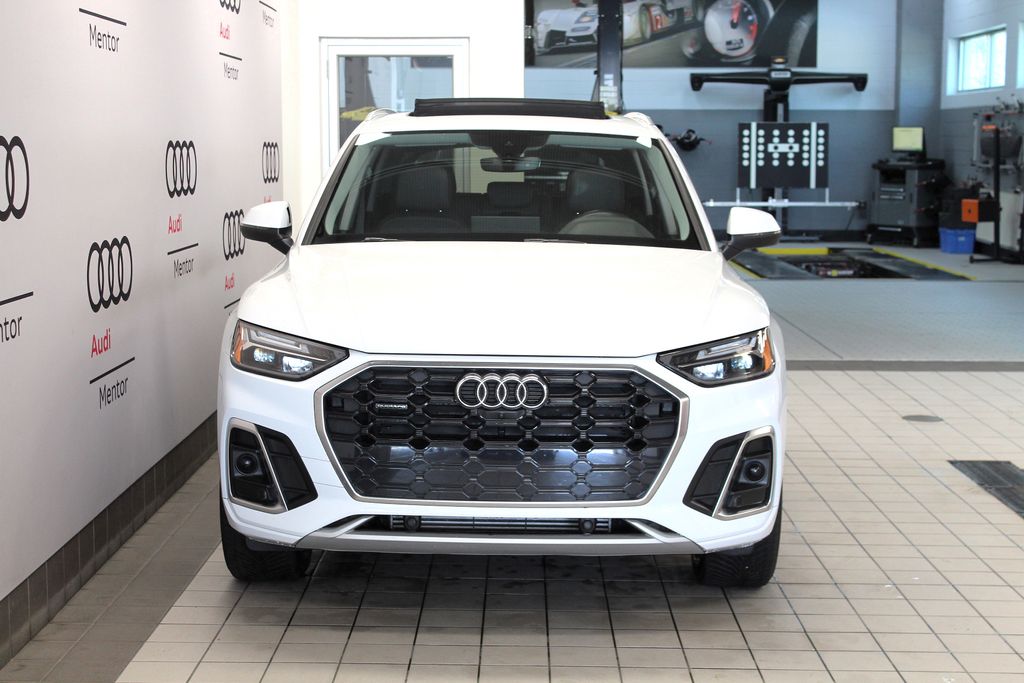 Thumbnail: 2022 Audi Q5 - 9