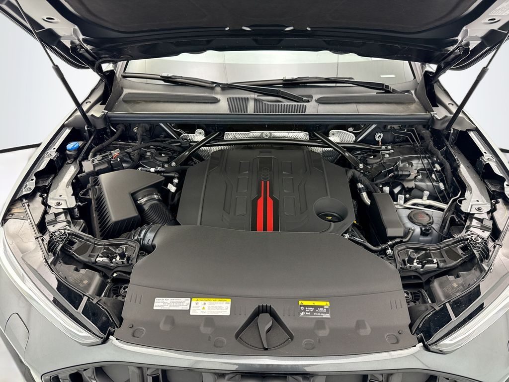 Thumbnail: 2026 Audi SQ5 - 28