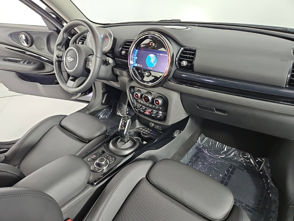 Thumbnail: 2024 MINI Cooper Clubman - 13