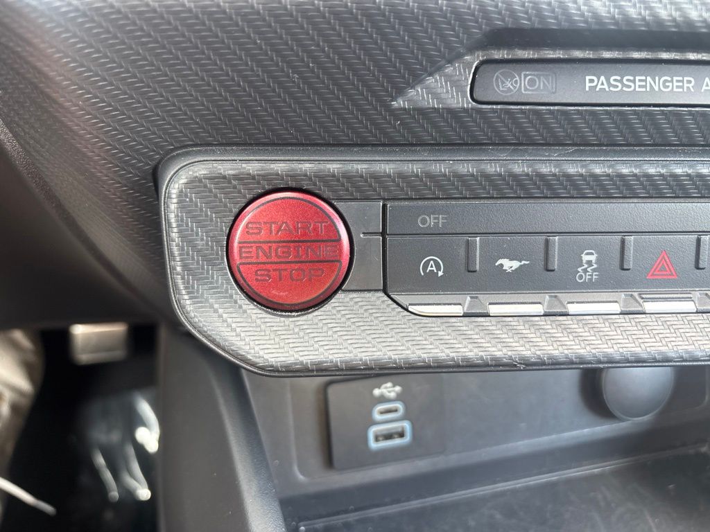 Used 2025 Ford Mustang Convertible