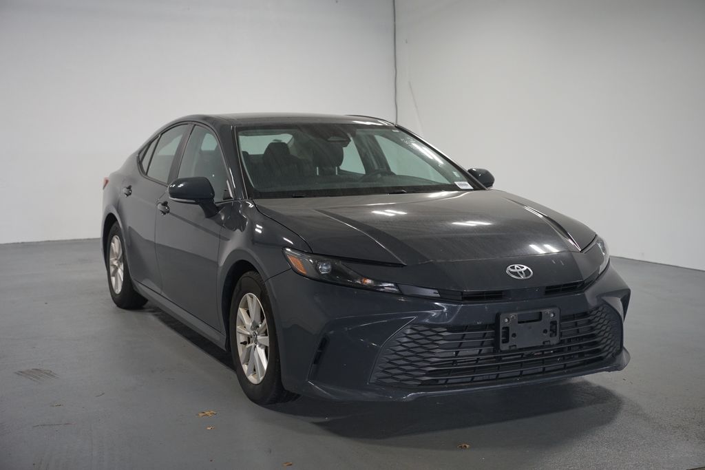 Thumbnail: 2025 Toyota Camry - 3