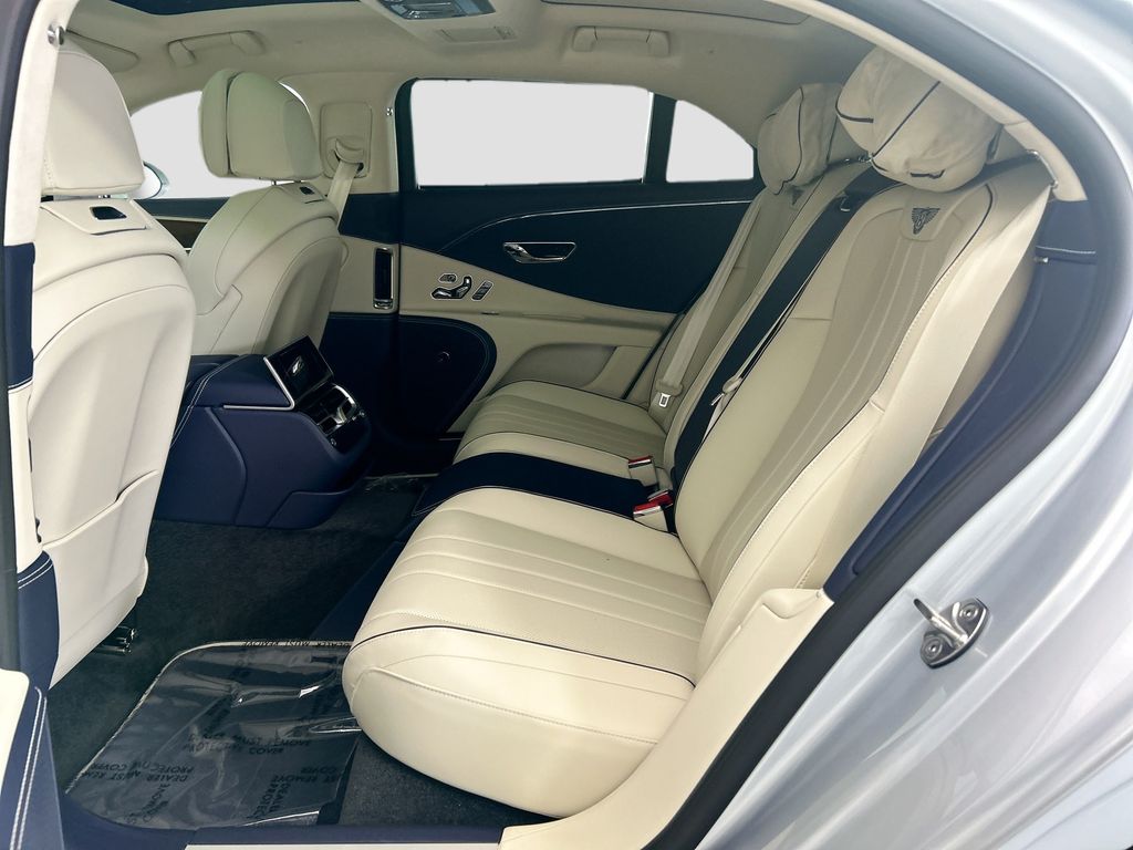Thumbnail: 2026 Bentley Flying Spur - 20