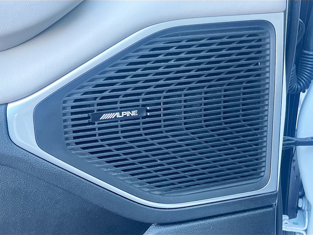 2024 Jeep Wagoneer Base White at River Oaks CDJR