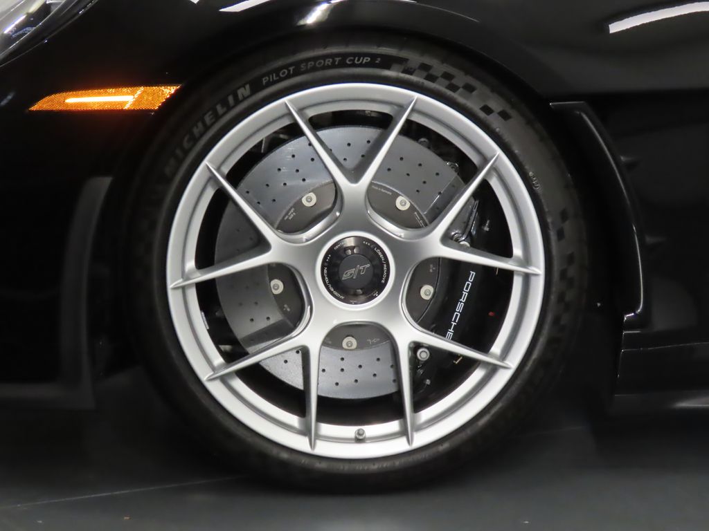 Thumbnail: 2024 Porsche 911 - 11