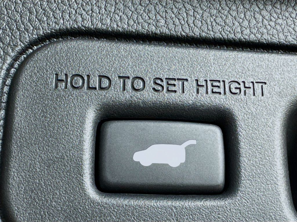 Used Car 2025 Honda Pilot  Ex-l For Sale Under $50,000 In Austin, Texas
