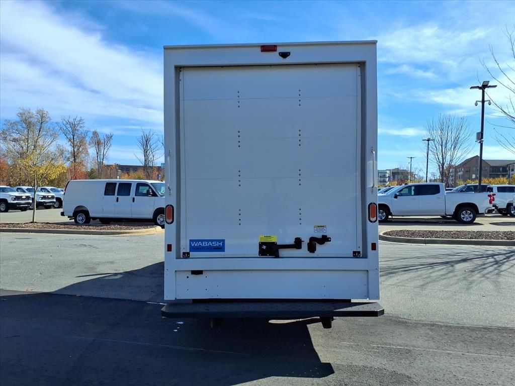 ChevroletExpress Cutaway27