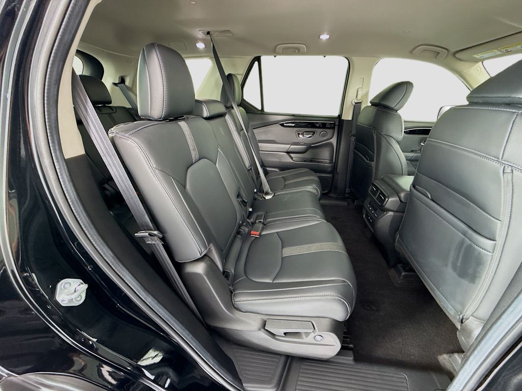 Thumbnail: 2024 Honda Pilot - 22