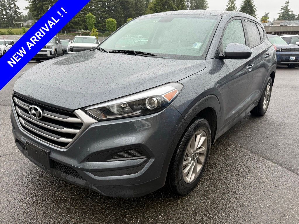 Coliseum Gray 2017 Hyundai Tucson 2.0L SE FWD SUV / Crossover Front-Wheel Drive 6-Speed Automatic