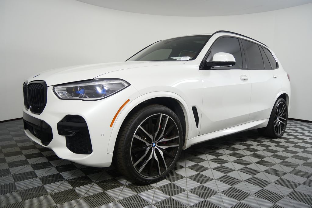 Thumbnail: 2022 BMW X5 - 8