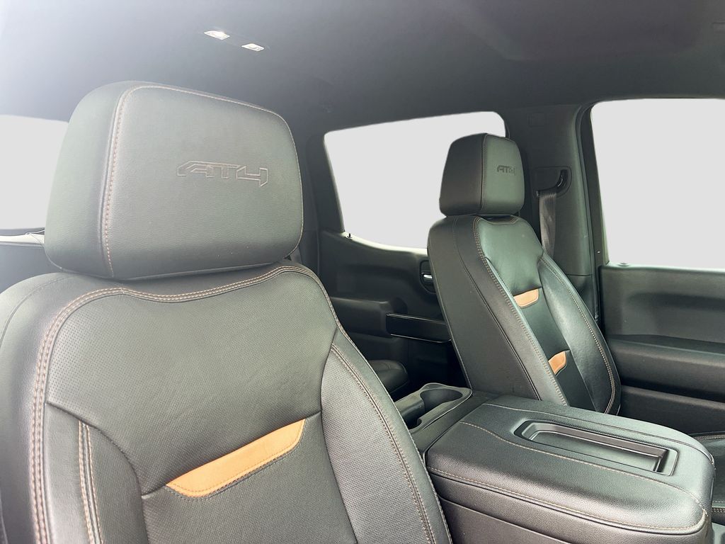 Used 2021 White GMC AT4 image 26