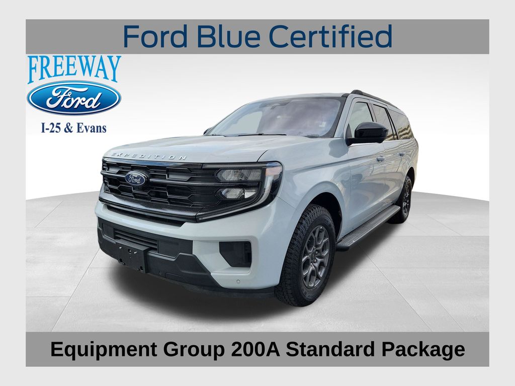 2025 Ford Expedition MAX Active 4WD