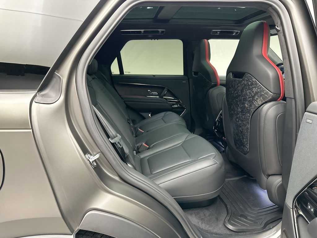 2025 Land Rover Range Rover Sport  7