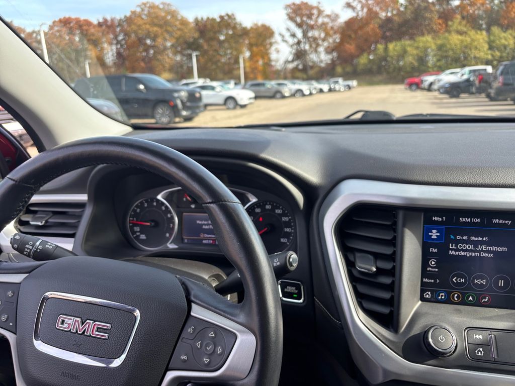 2022 GMC Acadia SLT 19