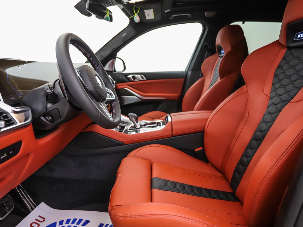 Thumbnail: 2026 BMW X5 - 11