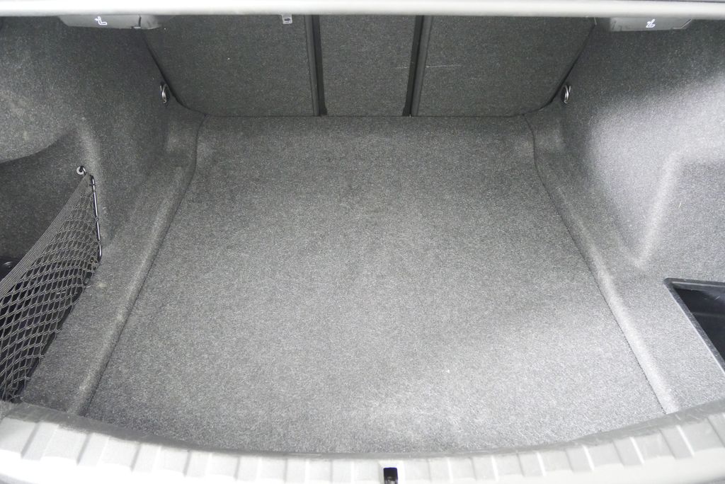 Thumbnail: 2024 BMW 3 Series - 17