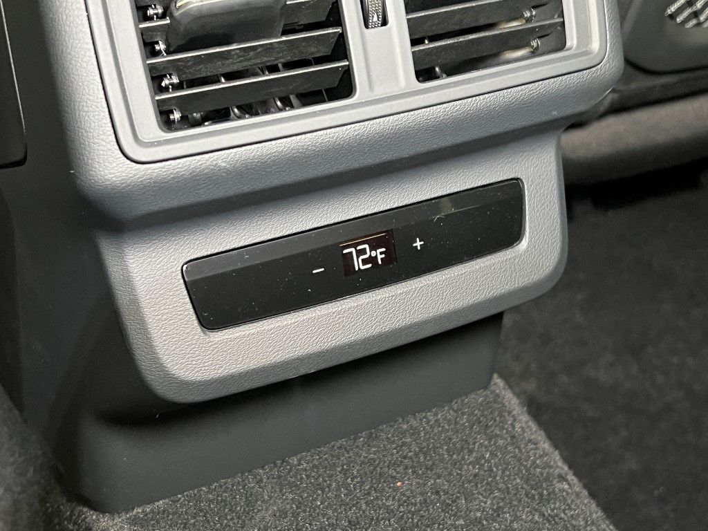 Thumbnail: 2025 Audi Q5 - 23