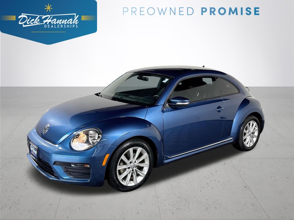 2018 Volkswagen Beetle 2.0T S Hatchback FWD