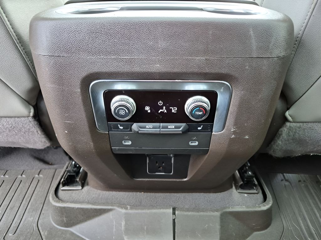 Used Car 2022 Gmc Yukon Xl  Slt For Sale Under $50,000 In Austin, Texas