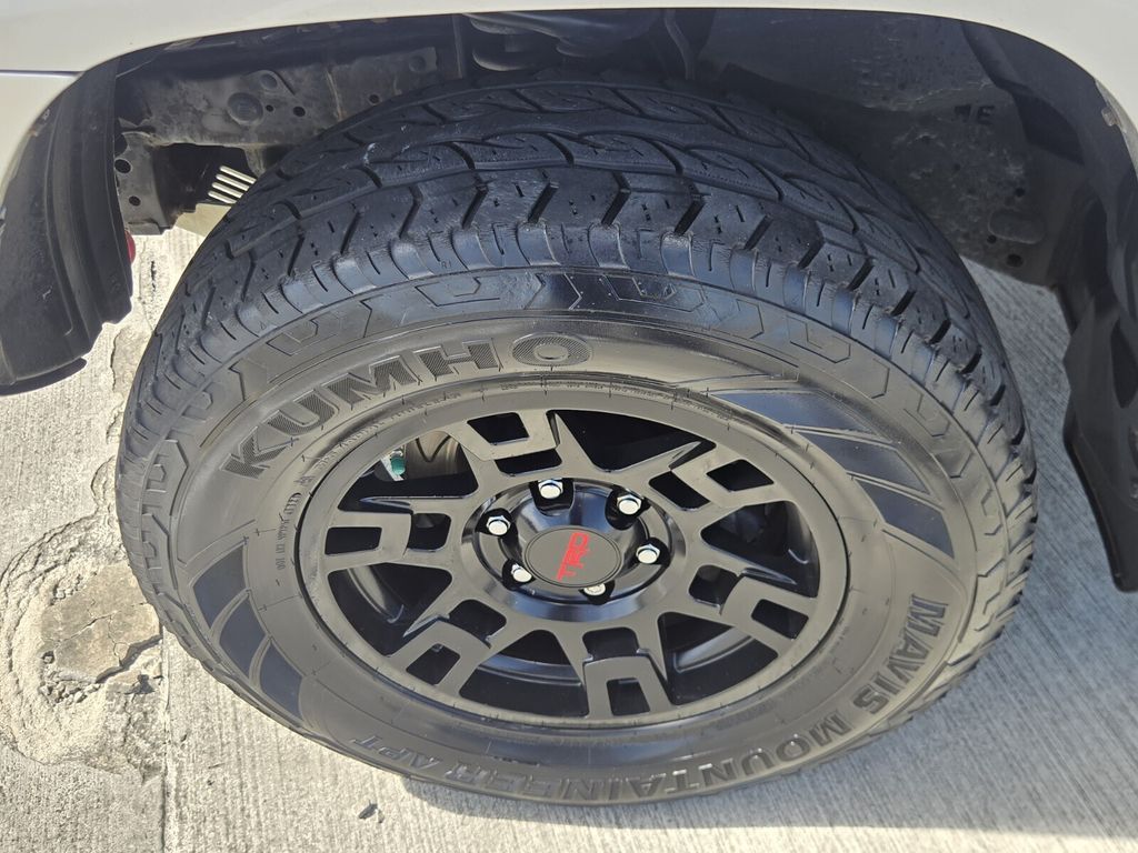 2017 Toyota 4Runner - $23,989