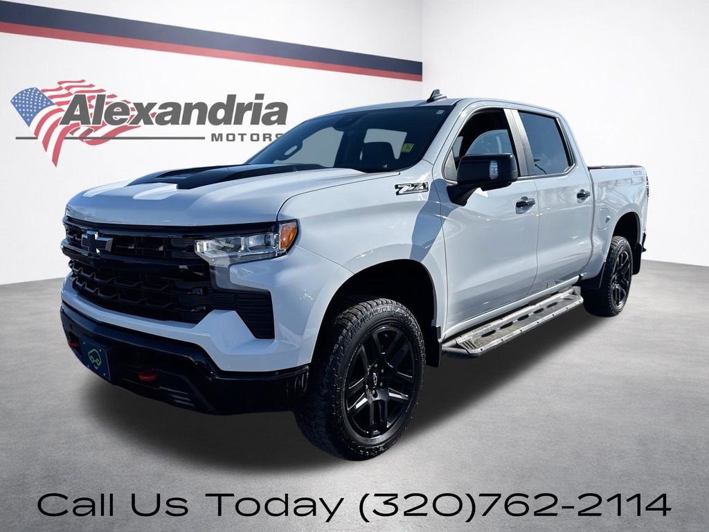 2024 Chevrolet Silverado 1500 LT Trail Boss Crew Cab 4WD