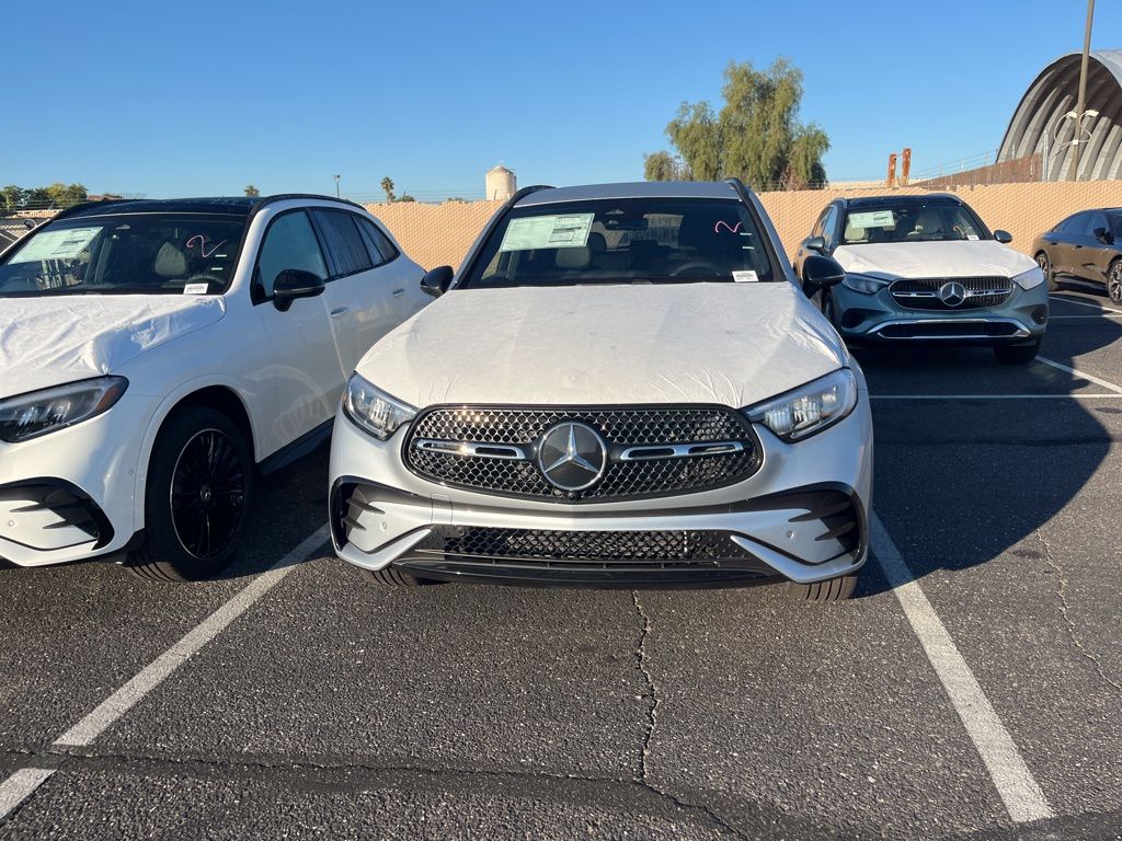 Thumbnail: 2026 Mercedes-Benz GLC - 2