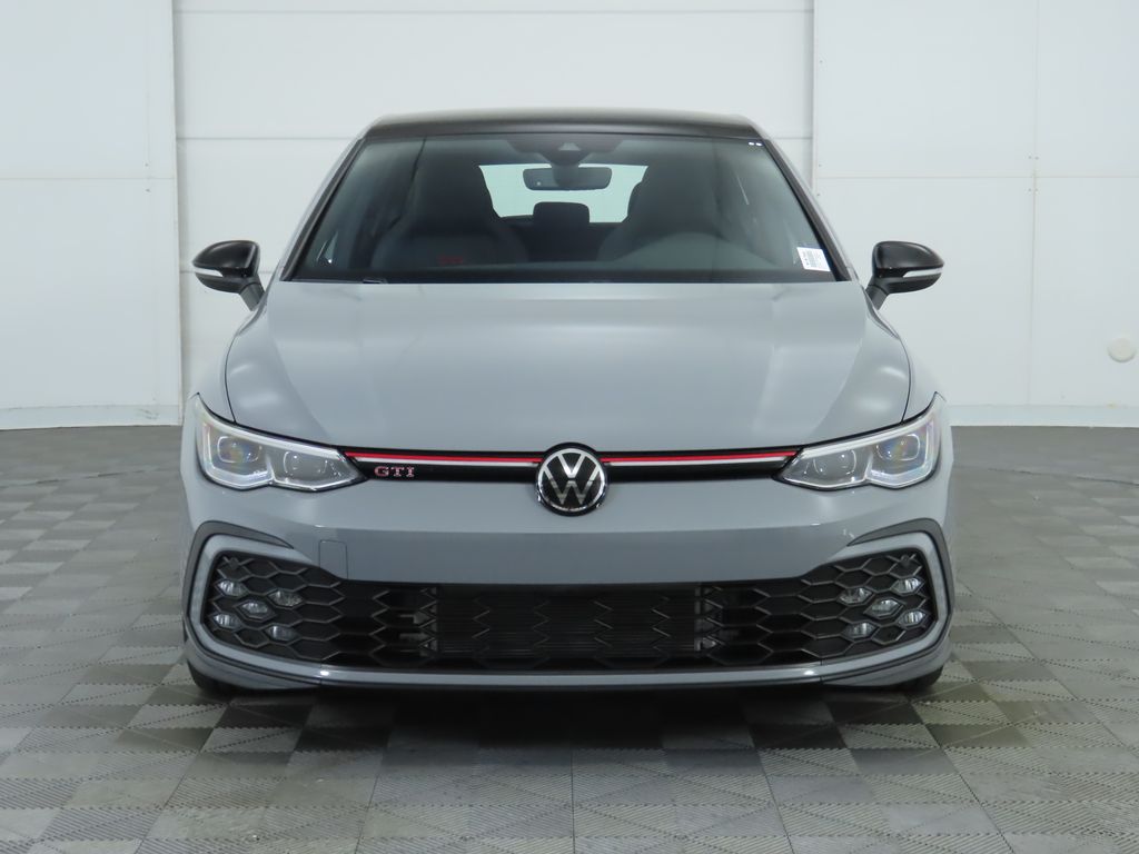 2024 Volkswagen Golf GTI SE 2