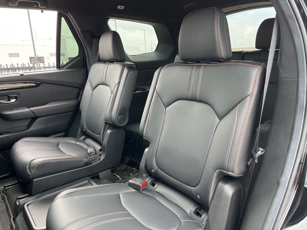 Thumbnail: 2025 Honda Pilot - 27