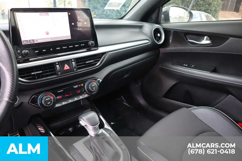 Used 2023 Gray Kia GT-Line image 33