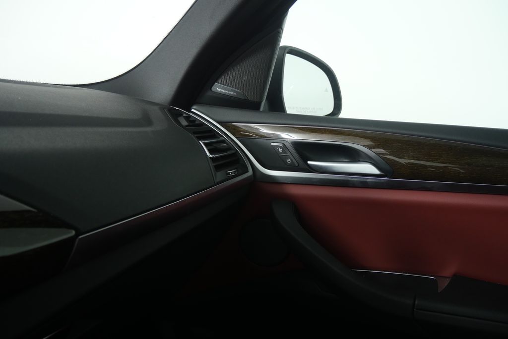 Thumbnail: 2024 BMW X3 - 28