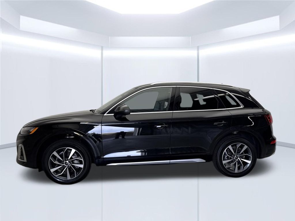 Thumbnail: 2023 Audi Q5 - 2