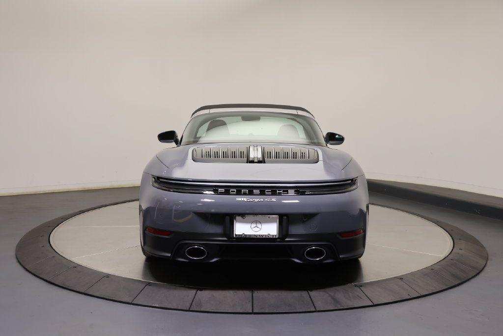 Thumbnail: 2026 Porsche 911 - 6