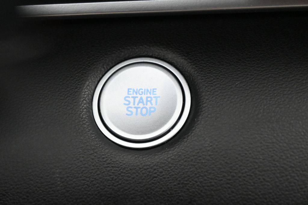 Used 2022 Electric Shadow Hyundai Blue image 26