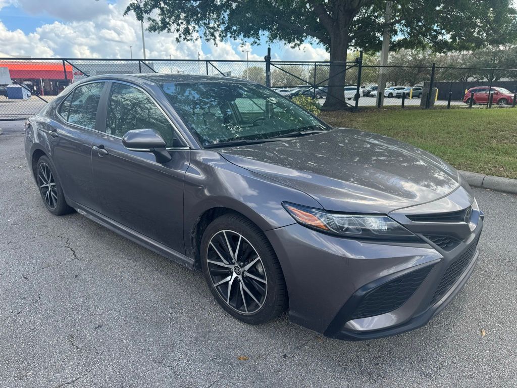 2023 Toyota Camry SE 7