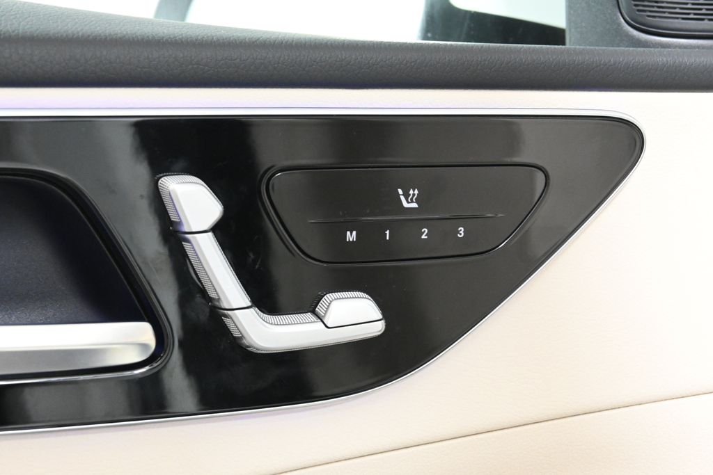 Thumbnail: 2025 Mercedes-Benz C-Class - 28