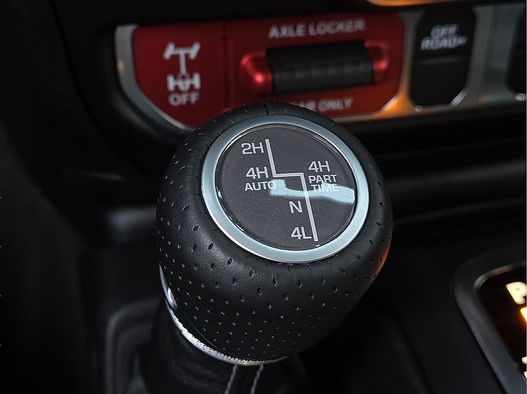 Used 2025 Jeep Gladiator Mojave For Sale in Farmington, AR