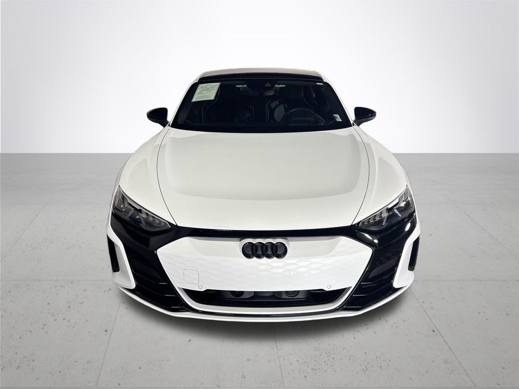 2023 Audi e-tron GT Prestige