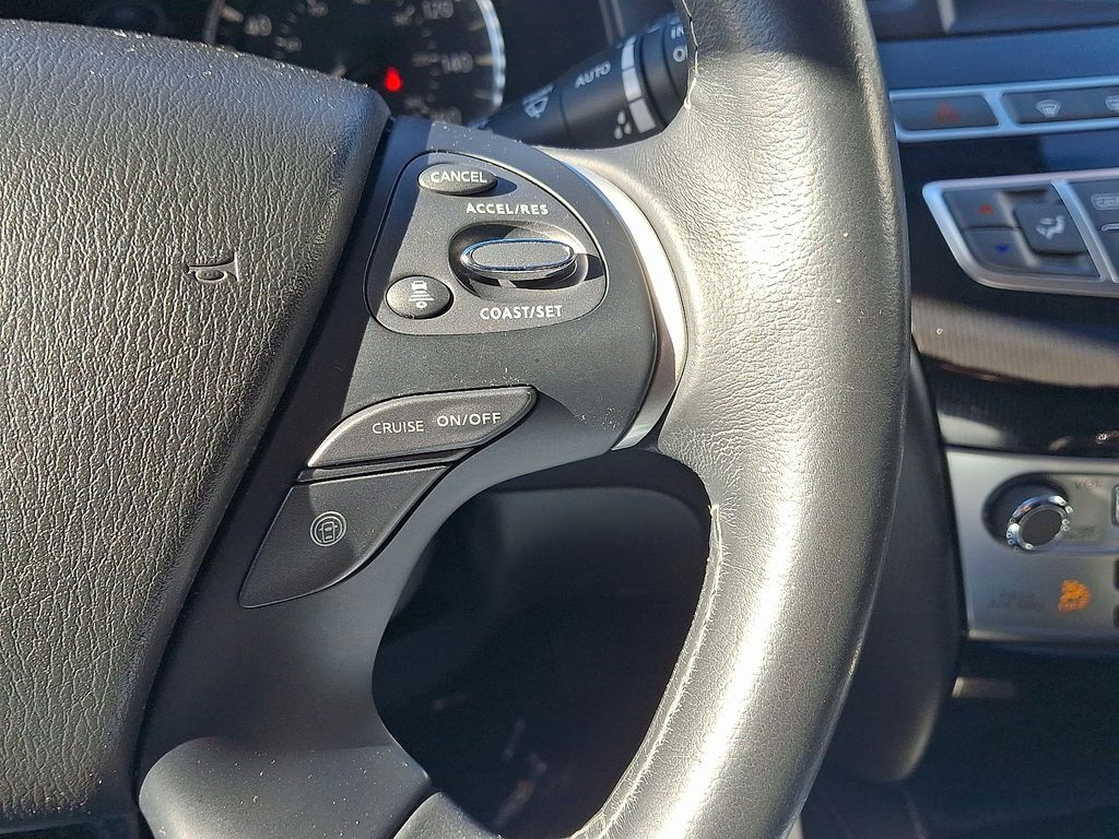 Thumbnail: 2018 INFINITI QX60 - 23