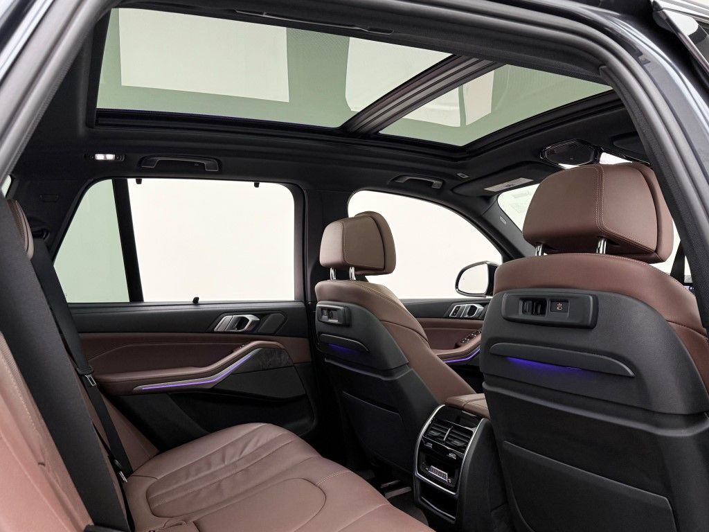 Thumbnail: 2020 BMW X5 - 18