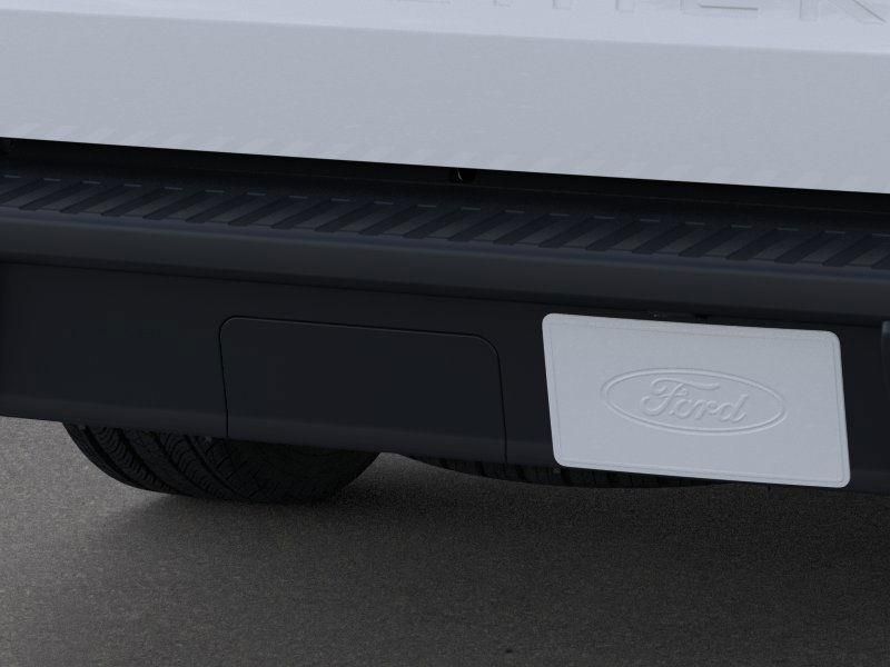 New 2026 Ford Maverick XL 4D Crew Cab