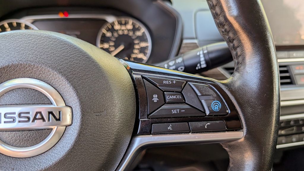 Used 2019 Nissan Altima 2.5 SL 4D Sedan