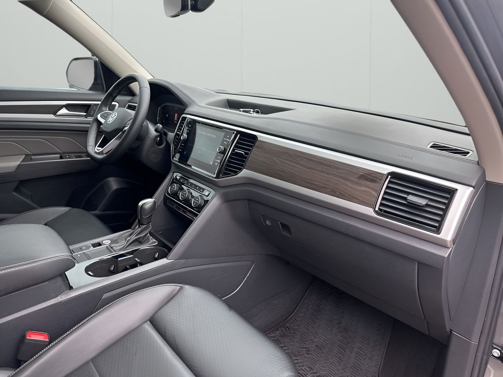 Used Car 2022 Volkswagen Atlas  3.6l V6 Se W/technology For Sale Under $30,000 In Austin, Texas