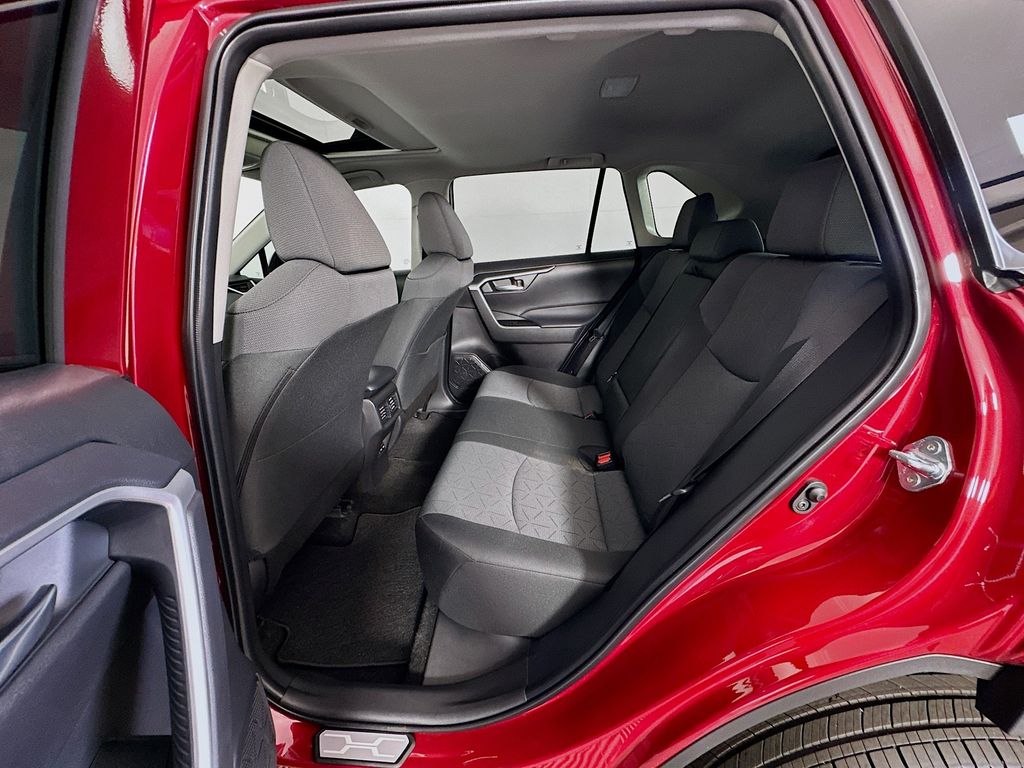 Thumbnail: 2025 Toyota RAV4 - 24