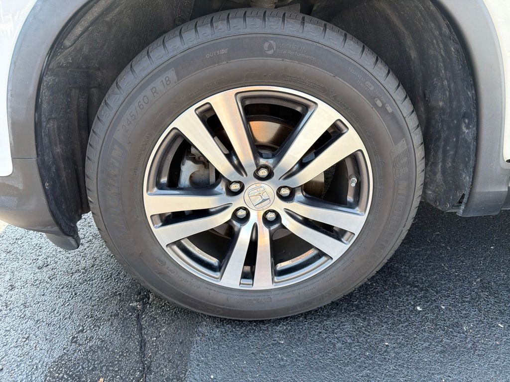 Thumbnail: 2016 Honda Pilot - 10