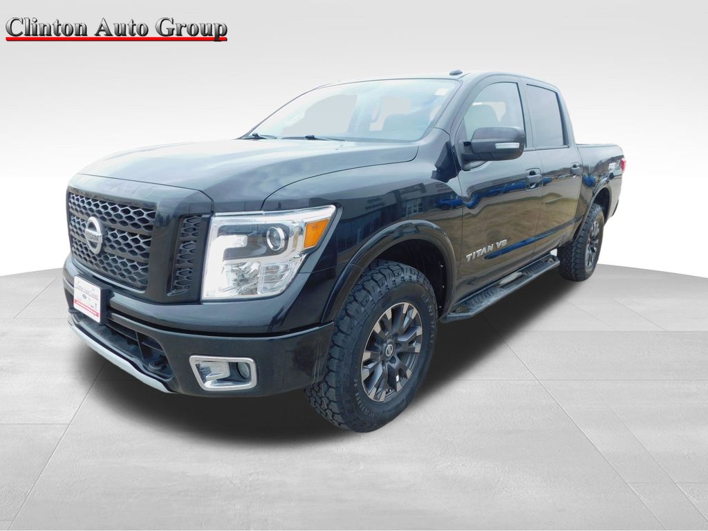 2019 Nissan Titan PRO-4X Crew Cab 4WD
